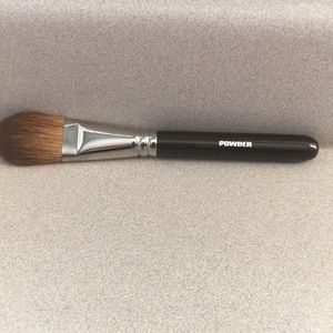 Brand new Claudio Riaz powder brush.